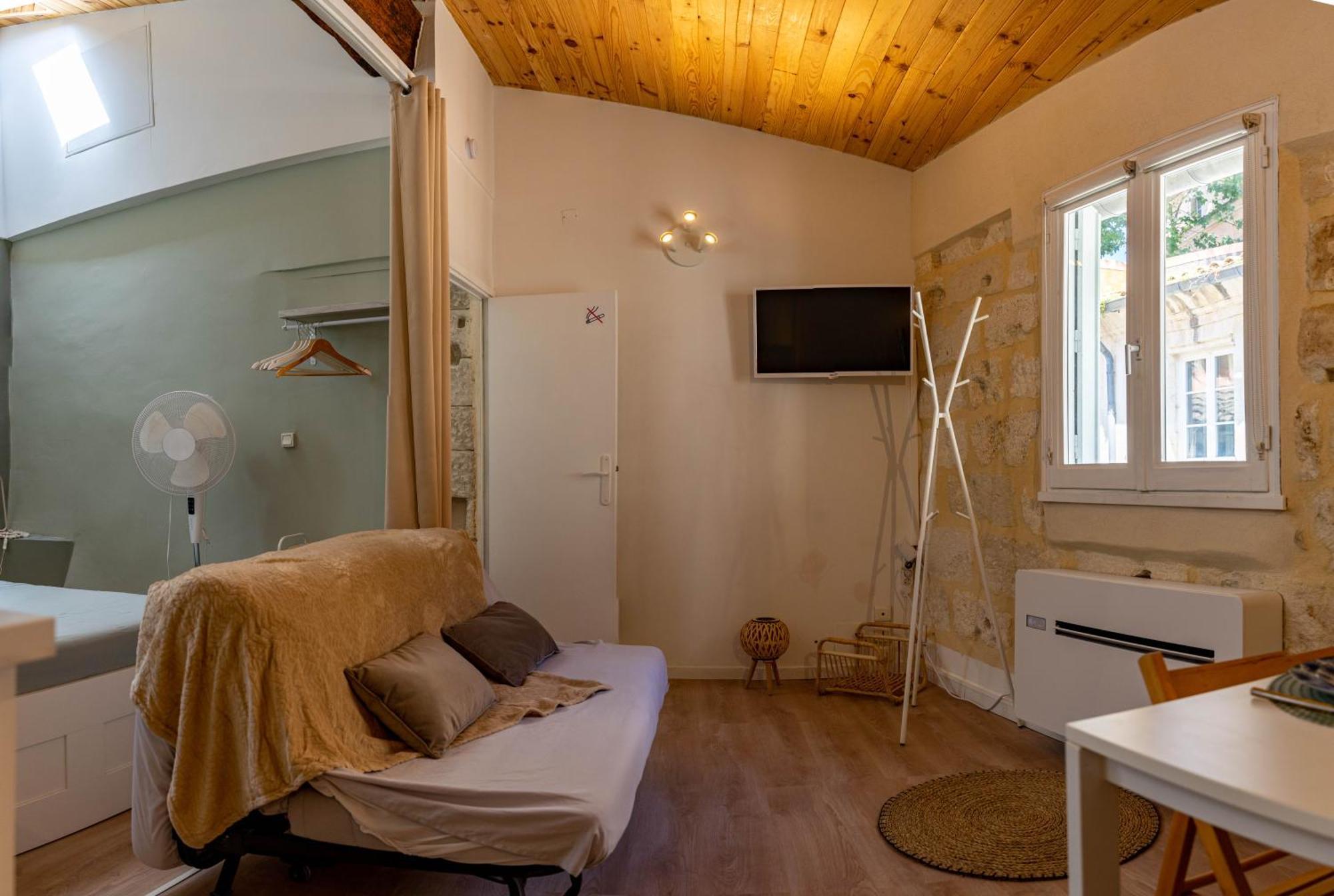 A L'Ombre Des Papes Apartment Avignon Exterior photo